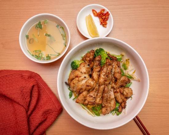 Grilled Chicken Rice Vermicelli